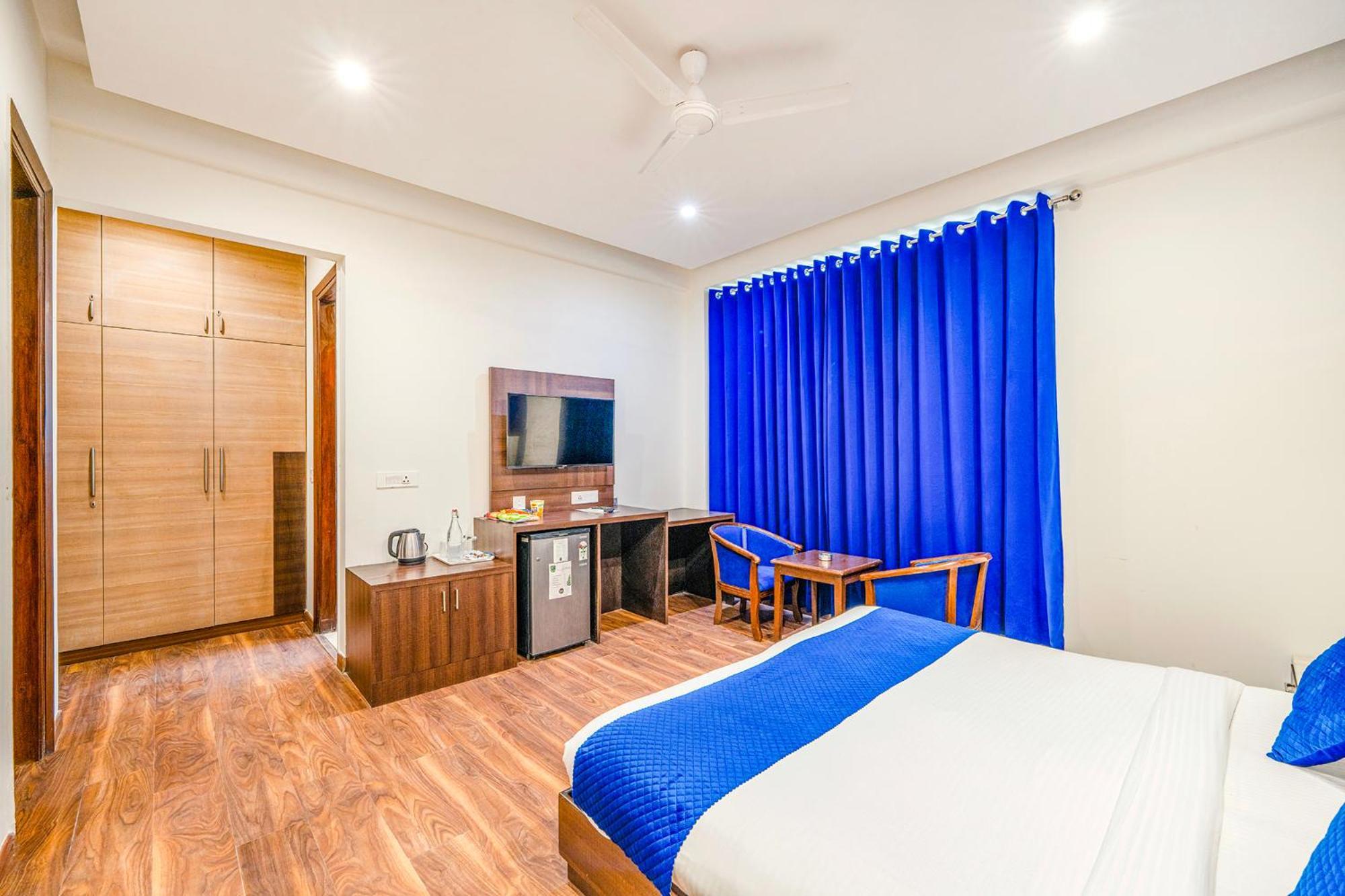 Fabhotel Oyster Villa Gurgaon Buitenkant foto