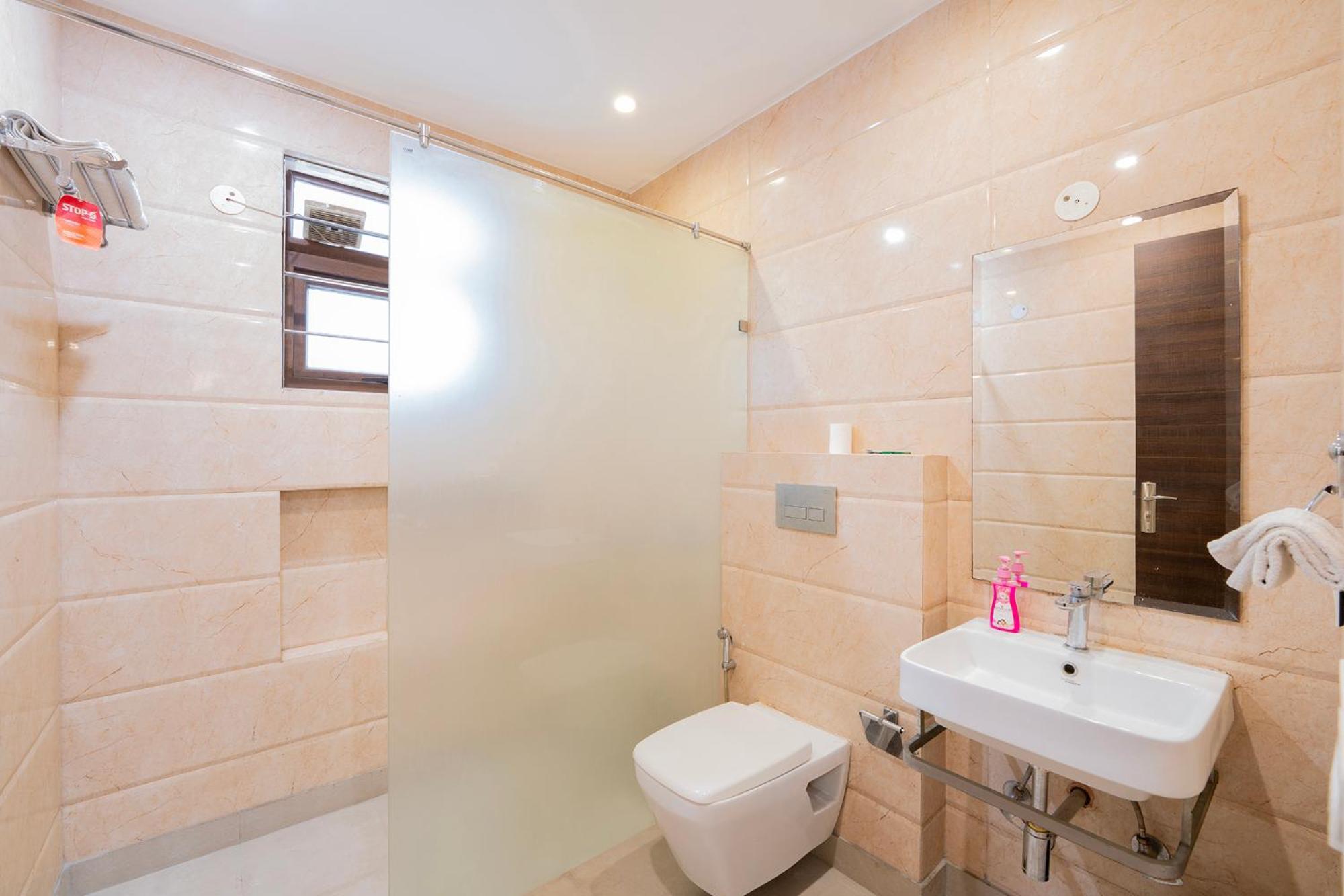 Fabhotel Oyster Villa Gurgaon Buitenkant foto